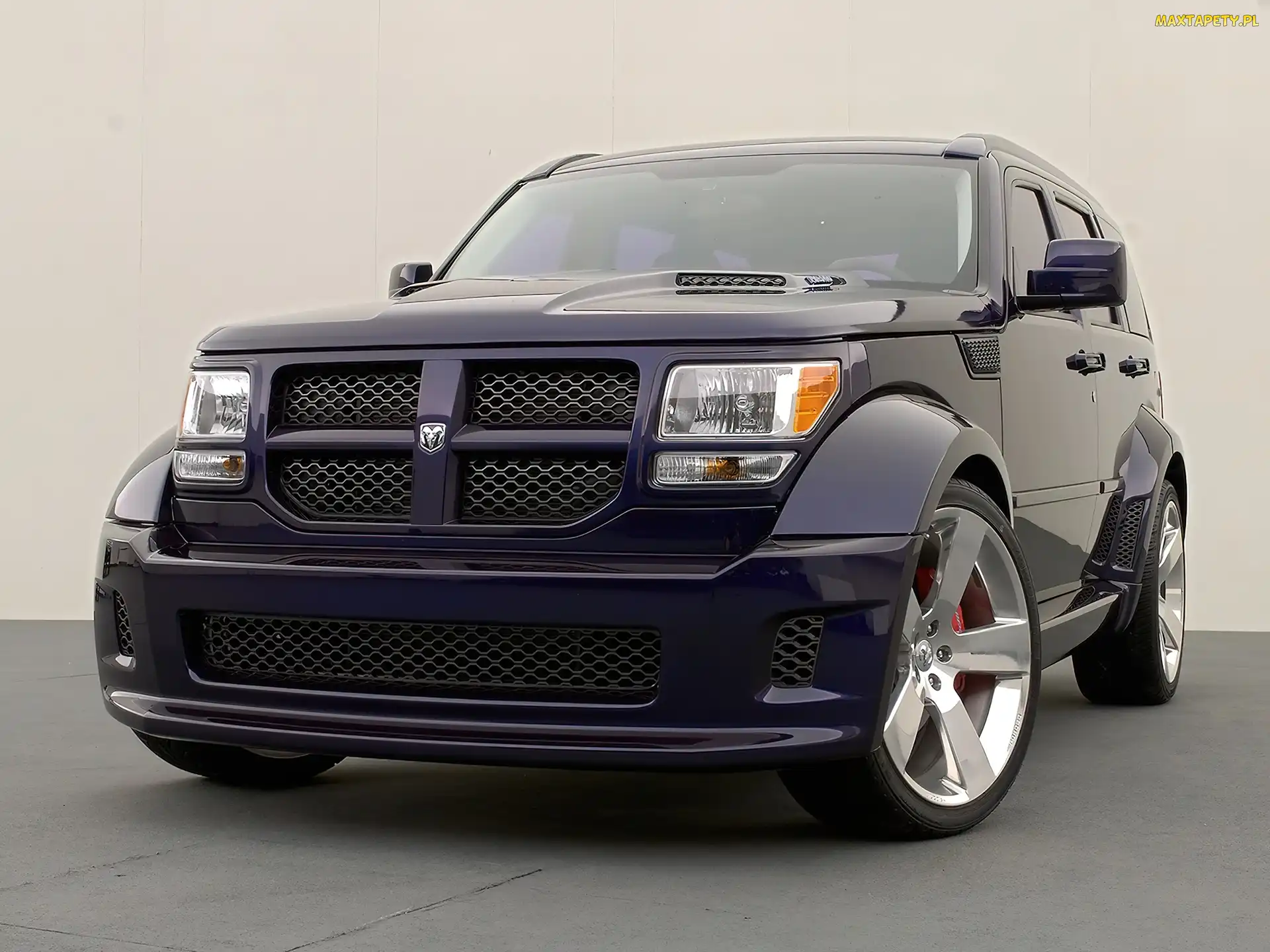 Dodge Nitro, Zaciski, Czerwone