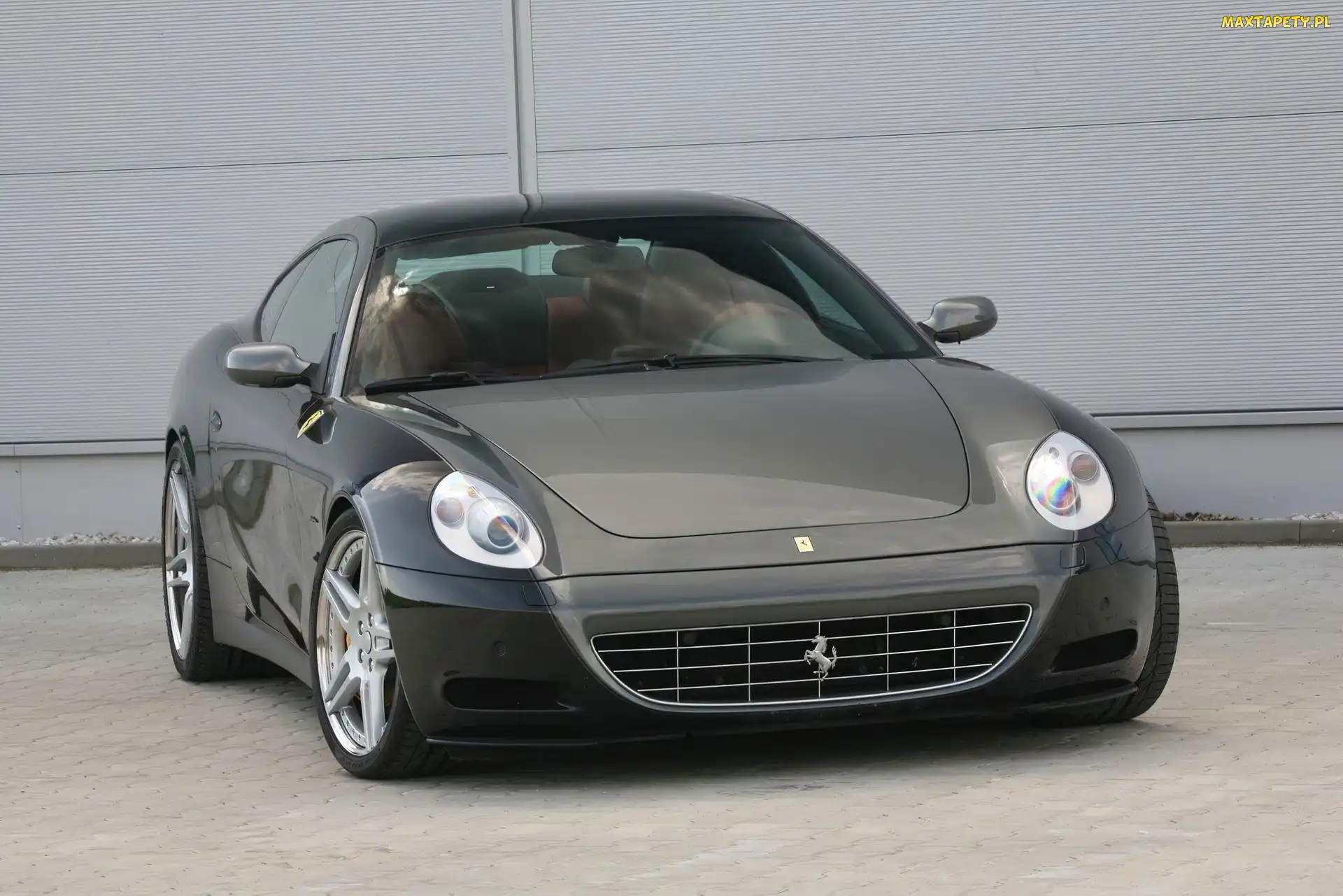 Ferrari 612 Scaglietti, Maska, Szare