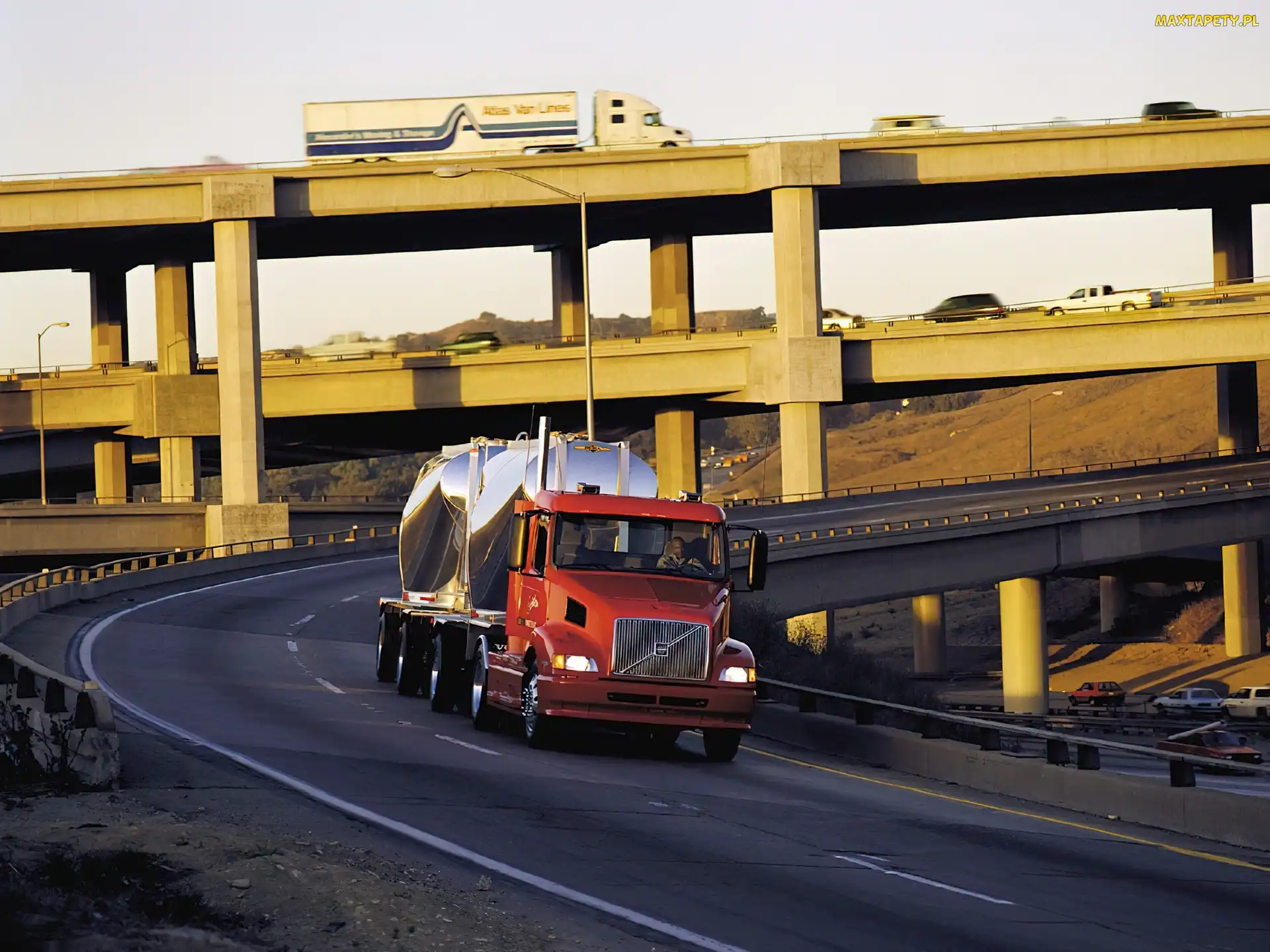 Autostrada, Ciężarówka Volvo