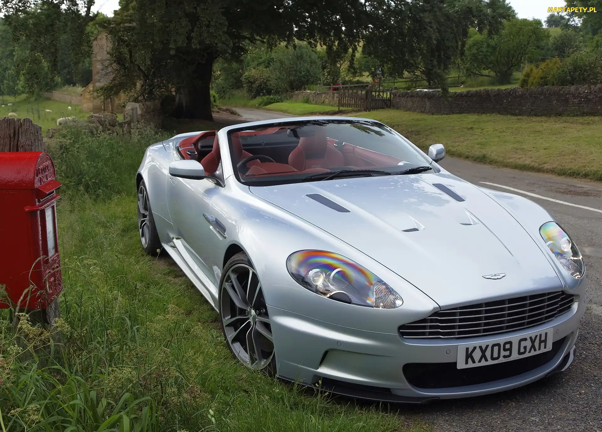 Przód, Kratka, Aston Martin DBS Volante