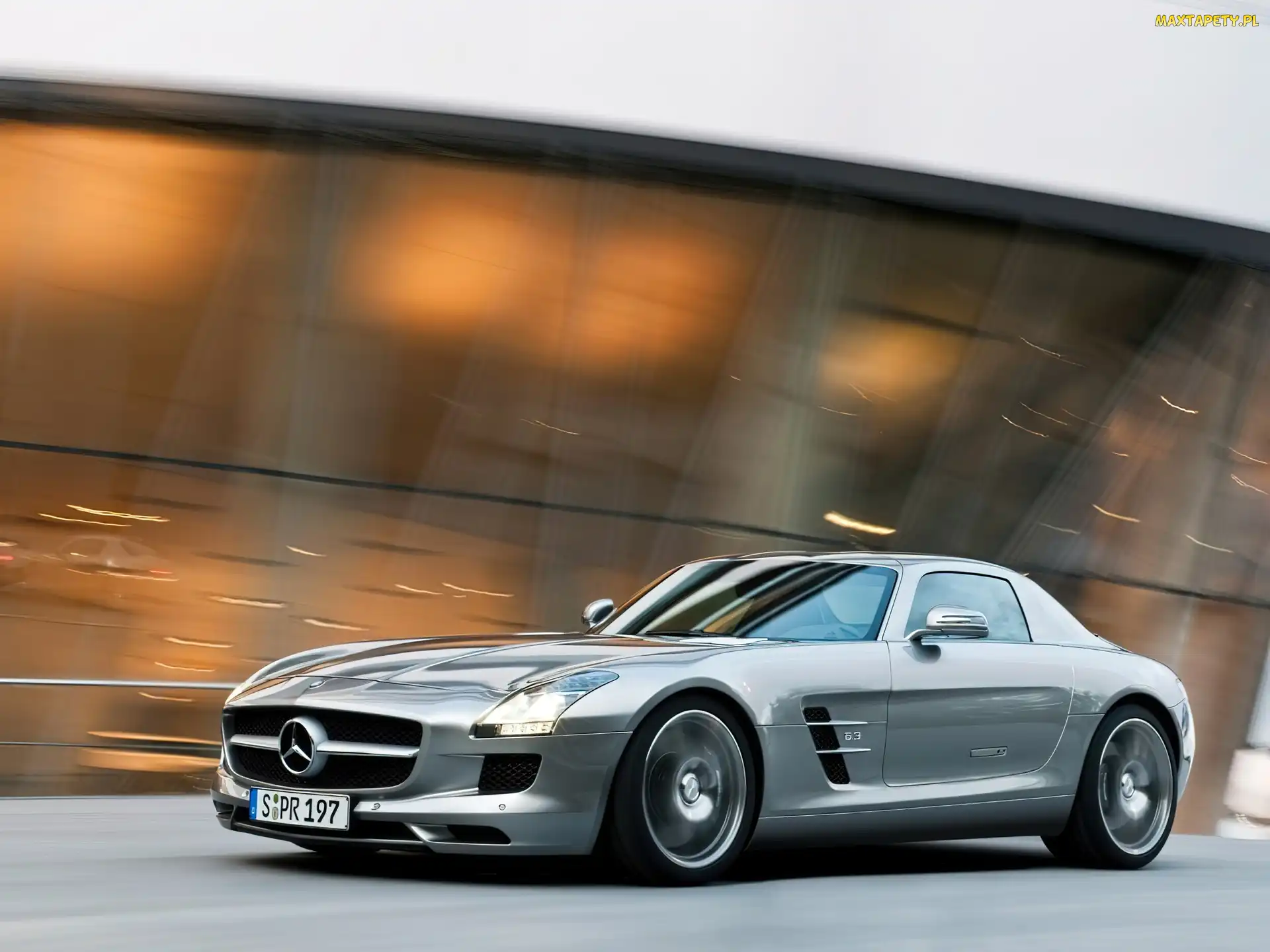 Powietrza, Wloty, Mercedes SLS, AMG