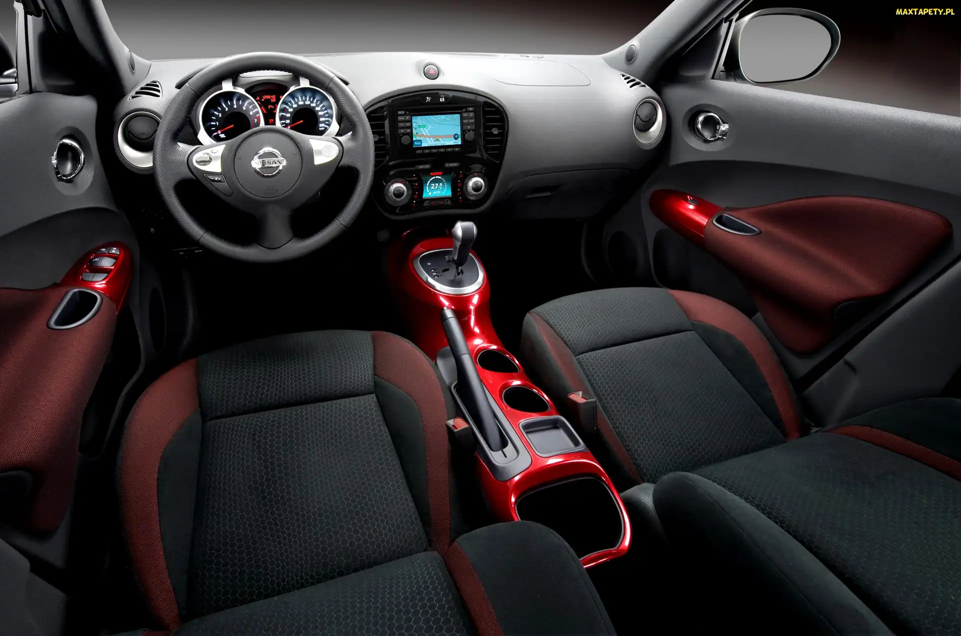 Nissan Juke, Wnętrze