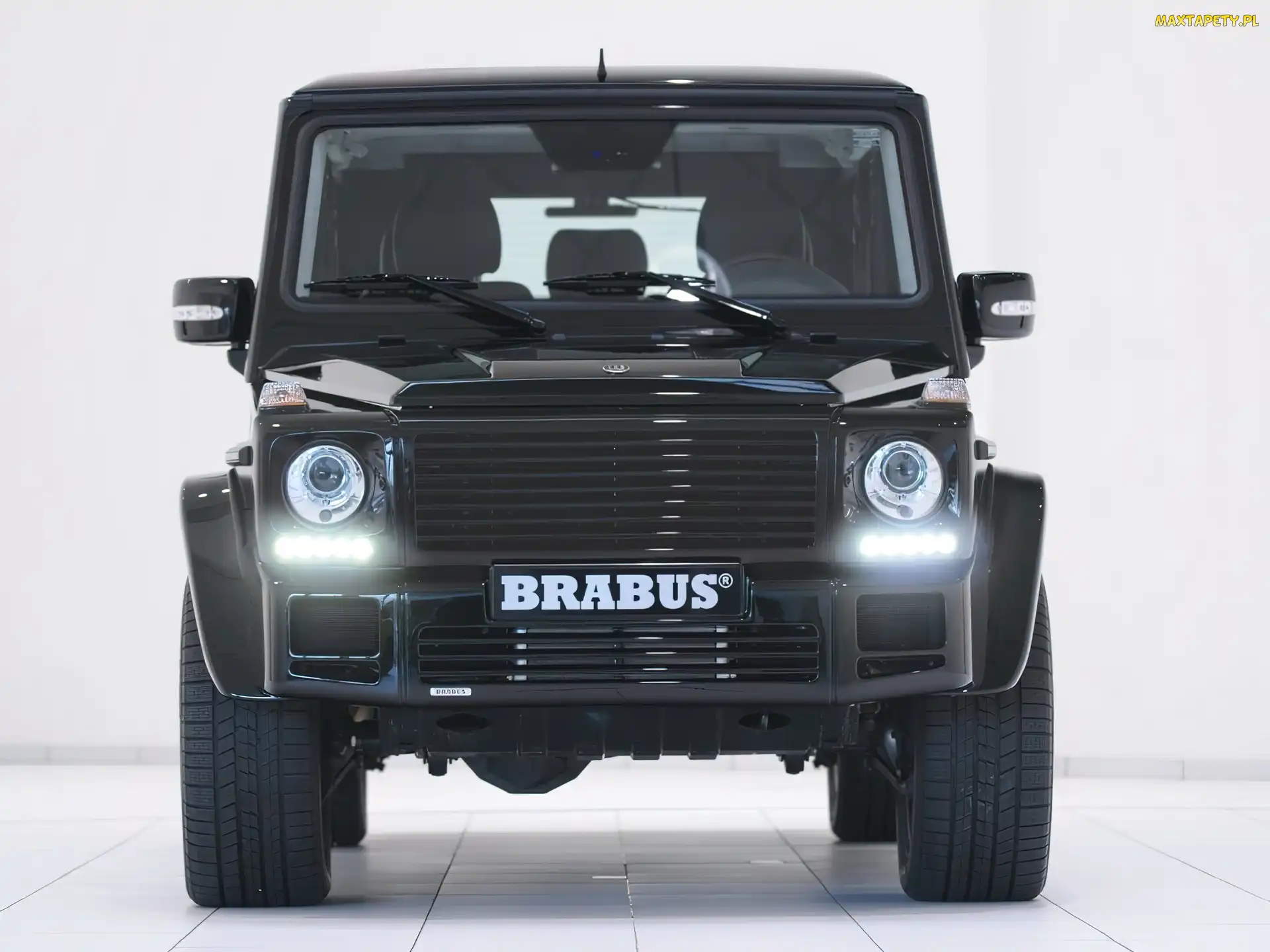 Mercedes G-klasa, Brabus, Przód