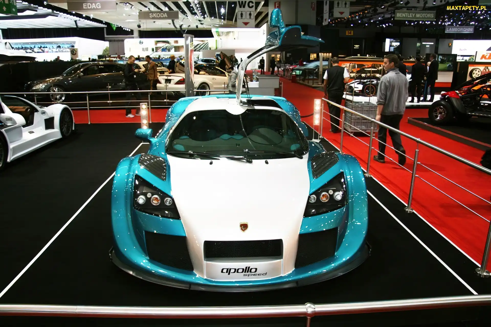 Prezentacja, Maska, Błękitny, Gumpert Apollo