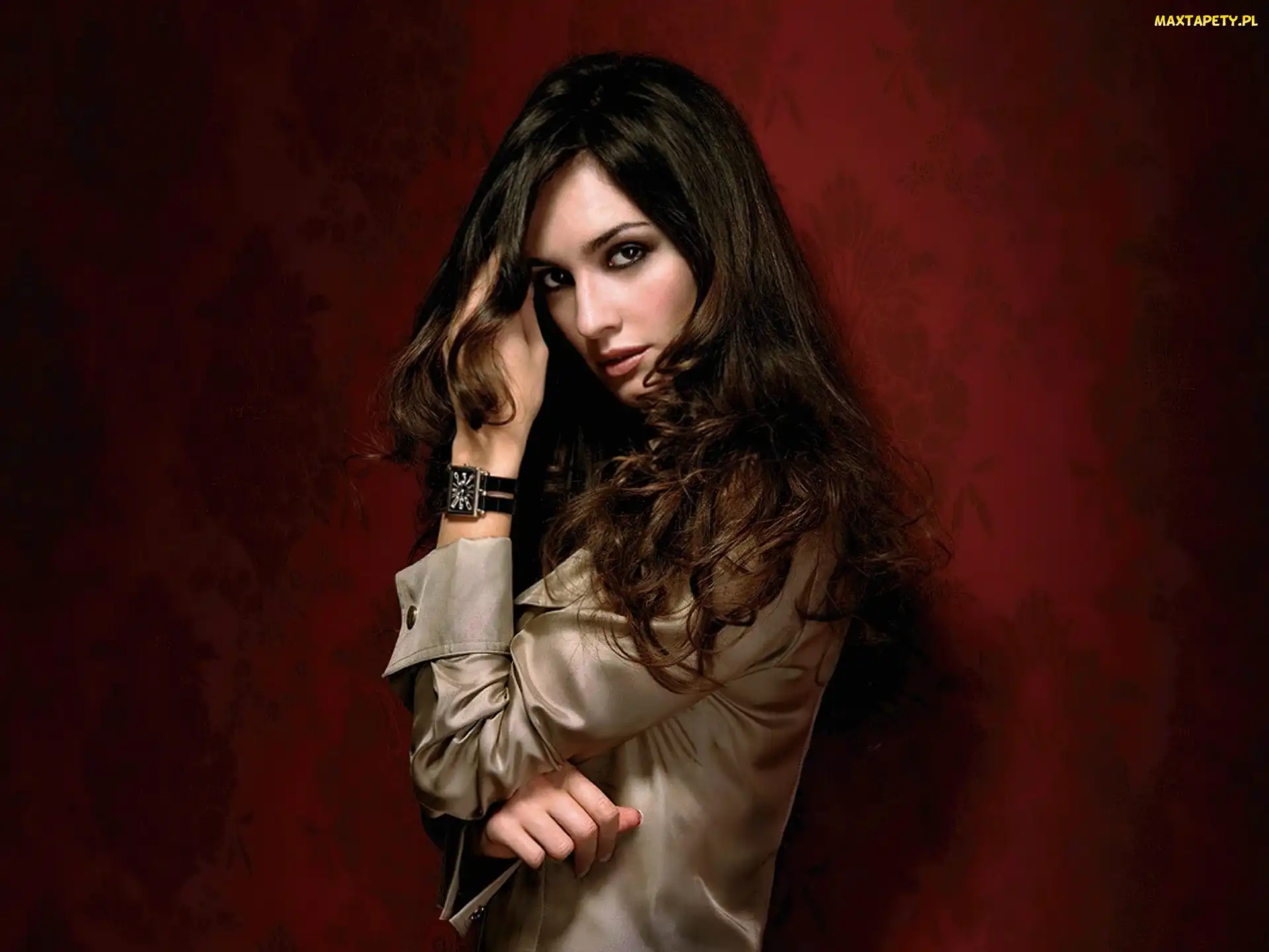 Atłasowa, Koszula, Paz Vega