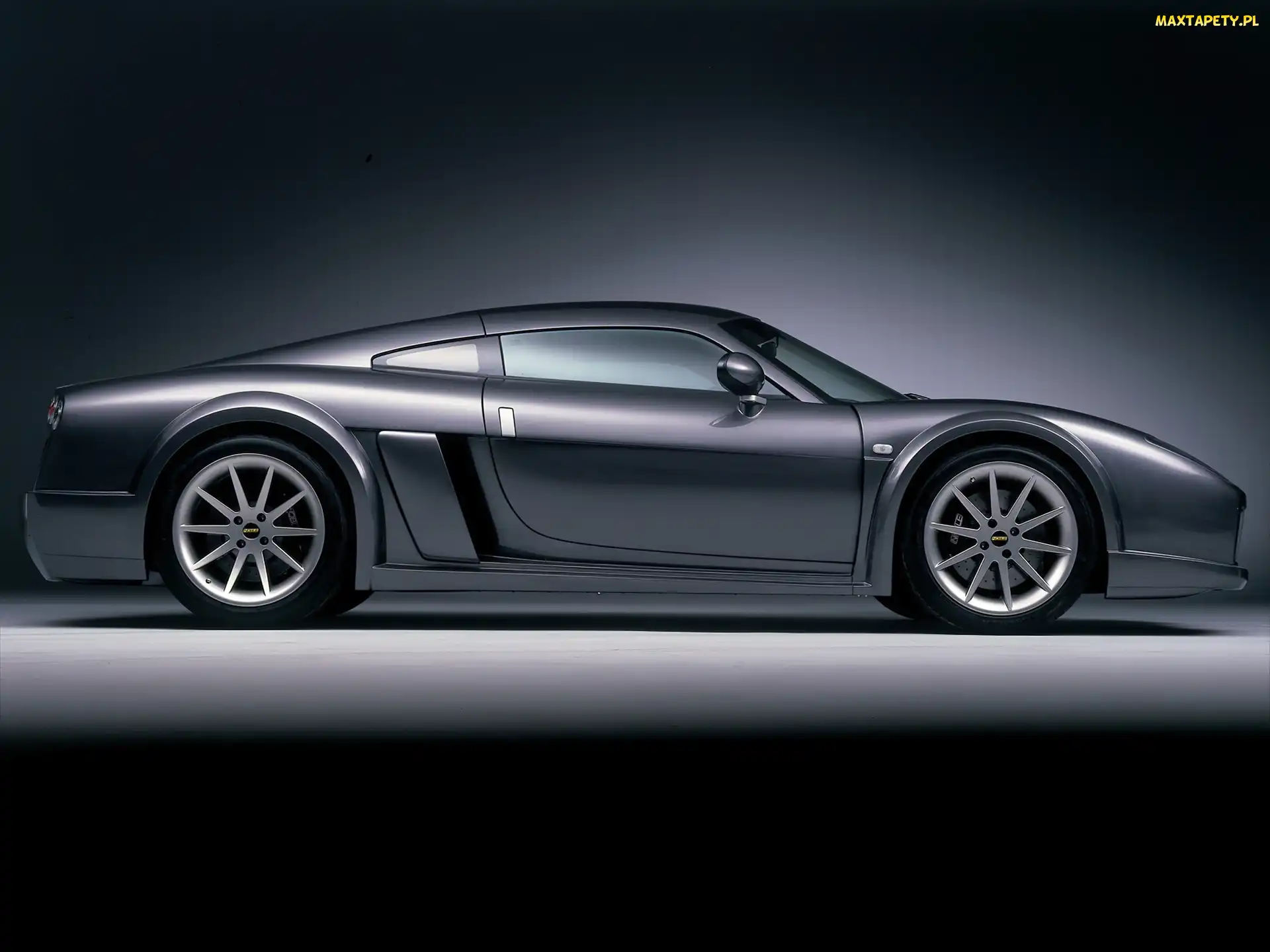 Noble M14, Drzwi