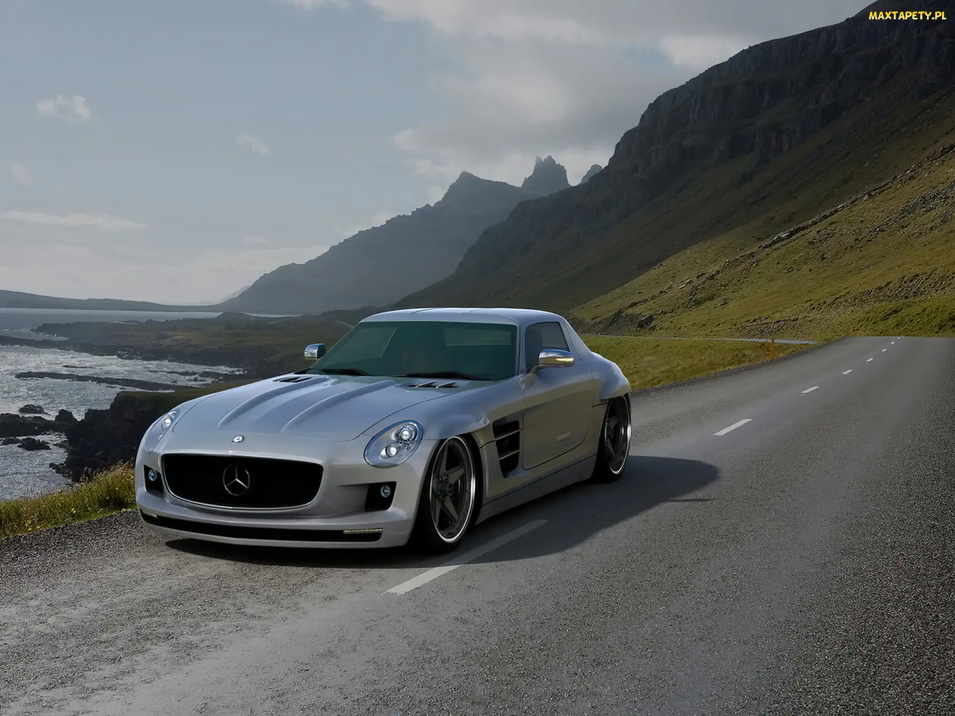 Mercedes SLS