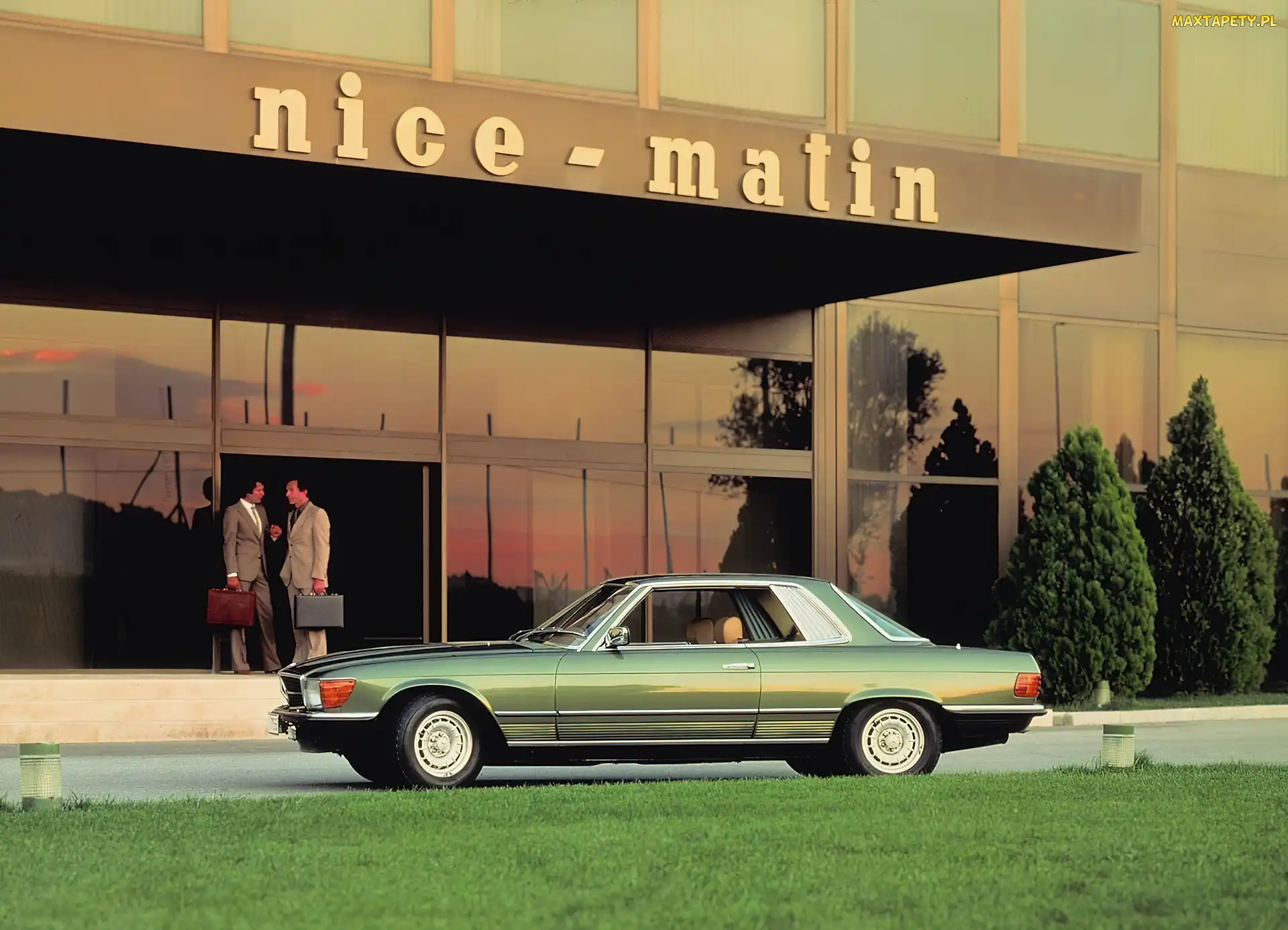 Mercedes Benz SL, Zielony
