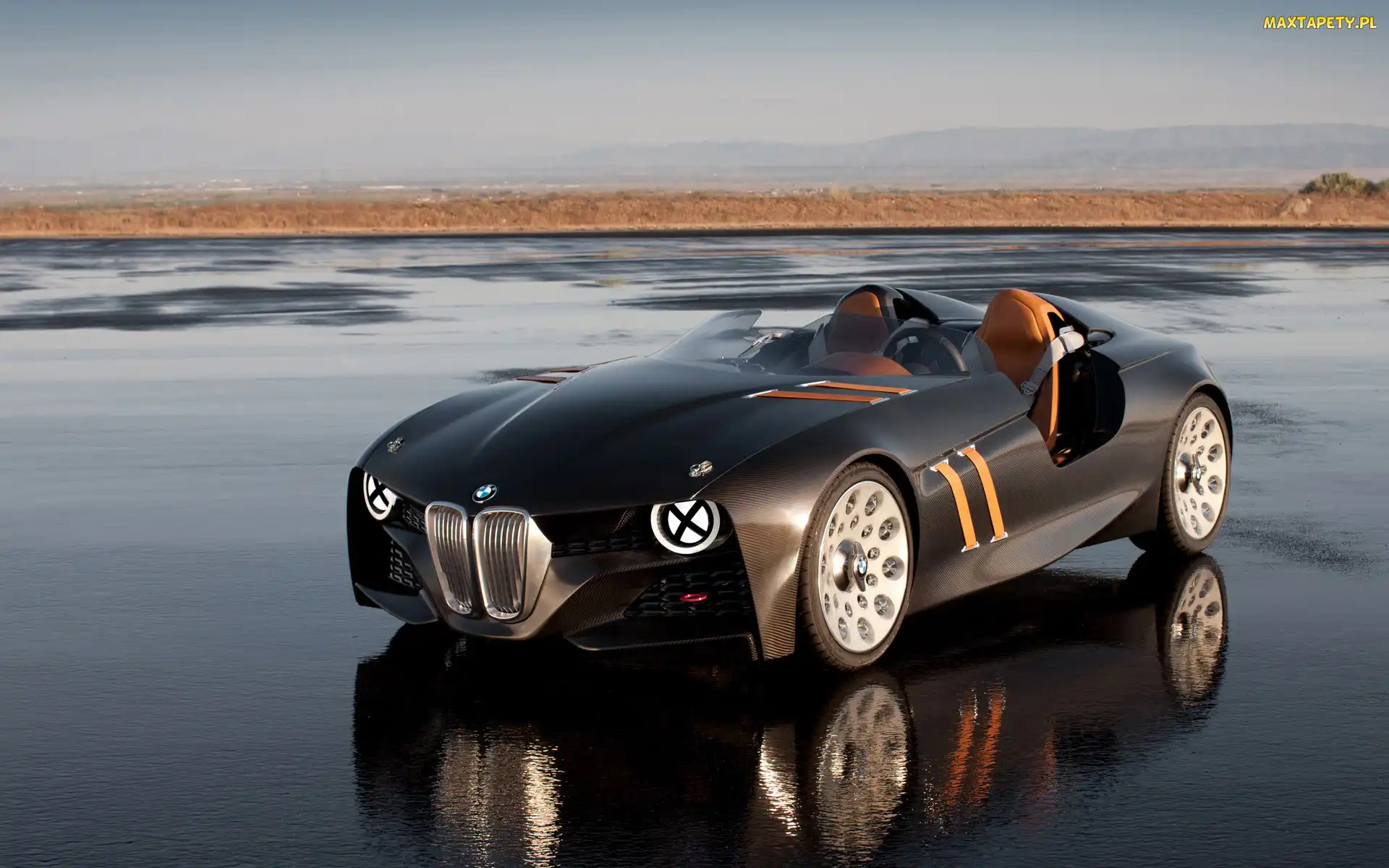 Odbicie, BMW 328 Concept