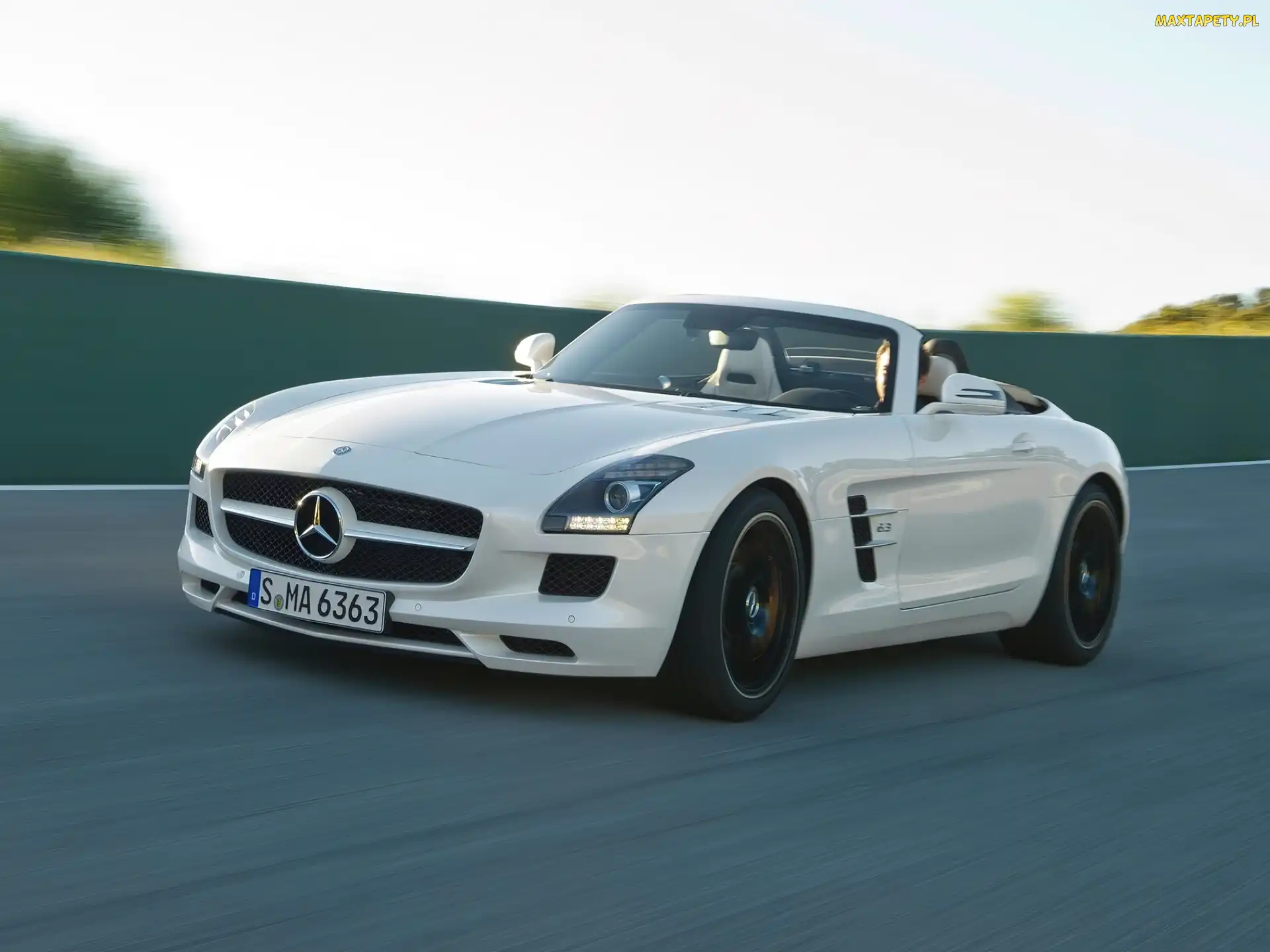Mercedes-Benz SLS AMG, Alufelgi, Czarne