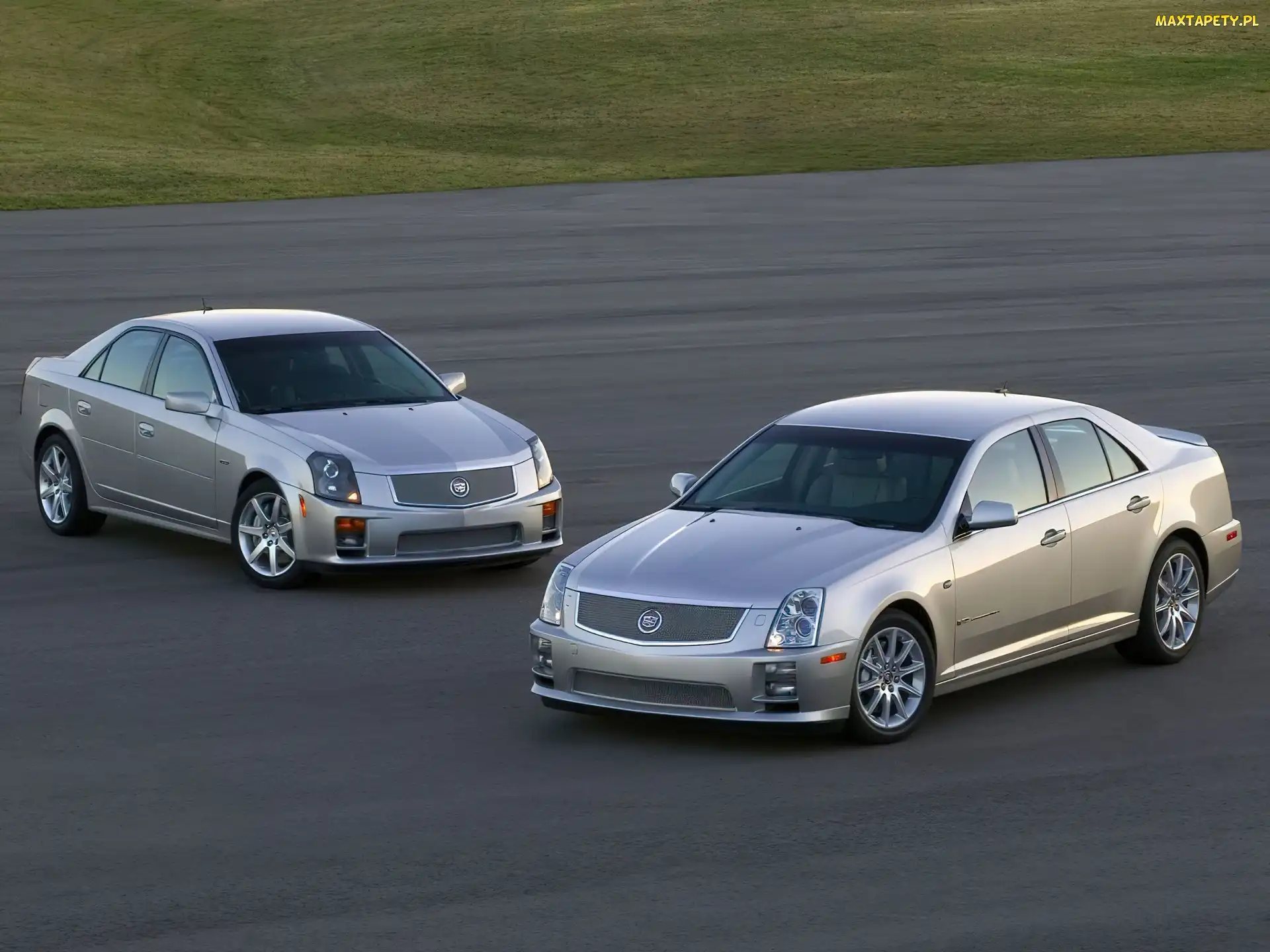 Dwa, Cadillac STS