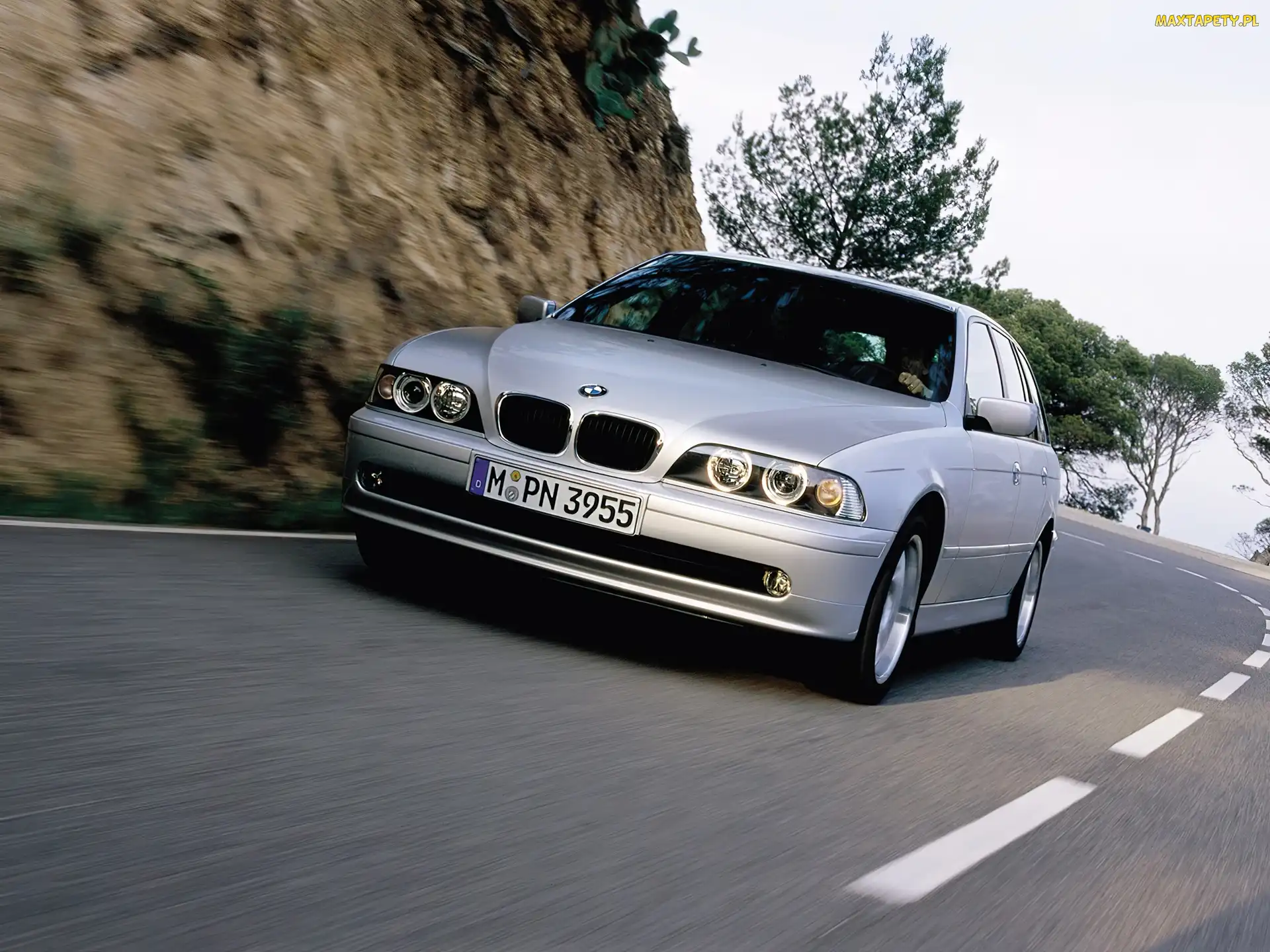 BMW 5, E39, Srebrne